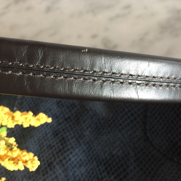 Banana Republic Snakeskin Embossed Leather Bag - Picture 4 of 8